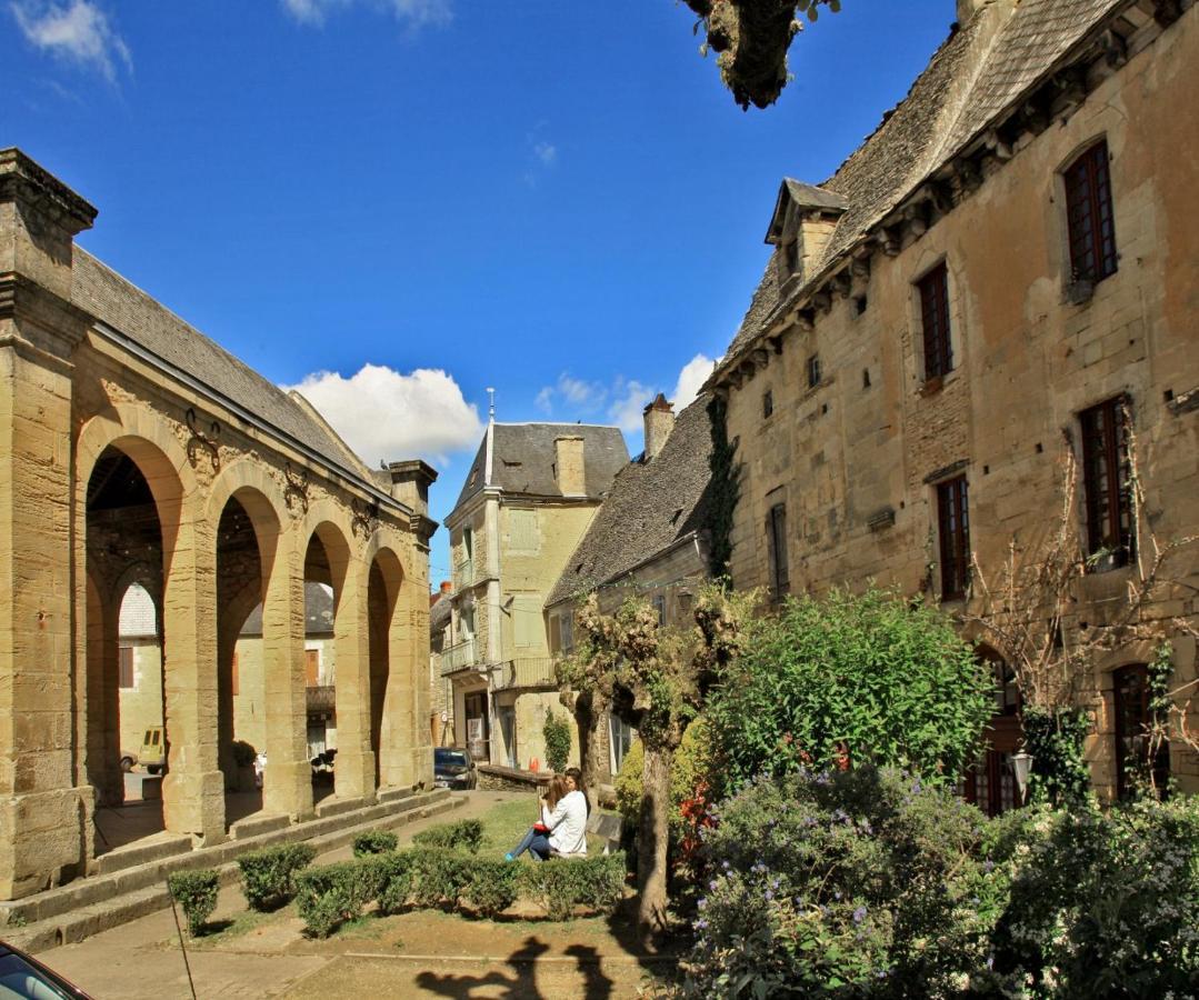 Petite Maison En Pierre Au Coeur Du Perigord Noir Salignac Eyvigues エクステリア 写真